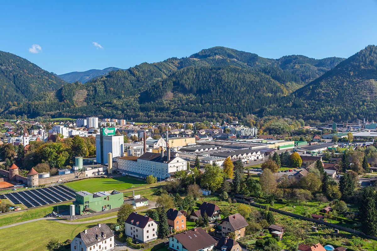 By Foto Freisinger - Fotostudio Freisinger Leoben, CC BY-SA 4.0, https://commons.wikimedia.org/w/index.php?curid=60226015