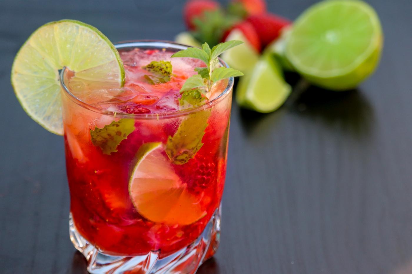 Glas Himbeermojito