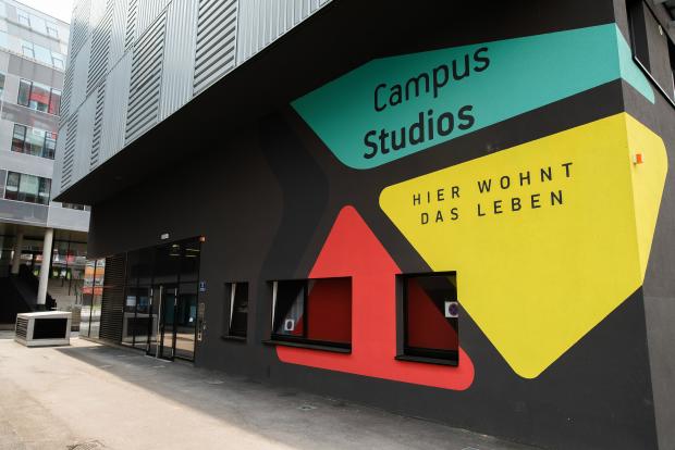 Blick auf Campus Studios am Freudplatz 2