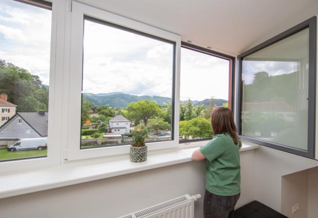 quiet location with view into the greenery