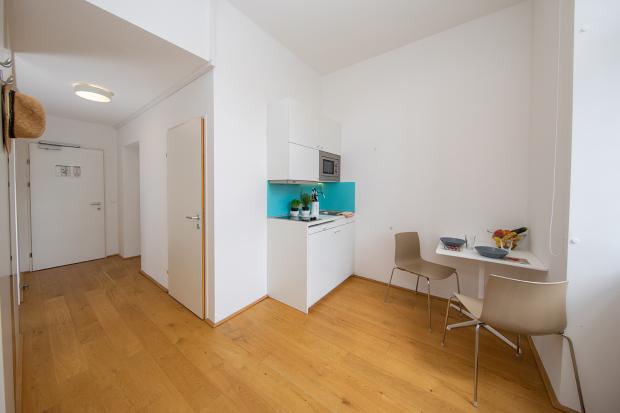 view of kitchenette and dining area