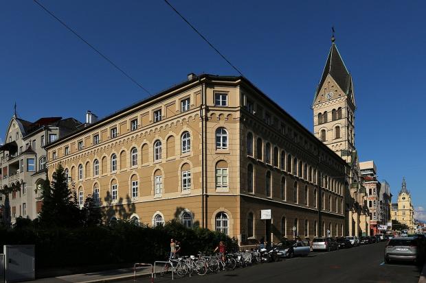 Blick auf Haus Maximilianstraße 8 | © Simon Legner