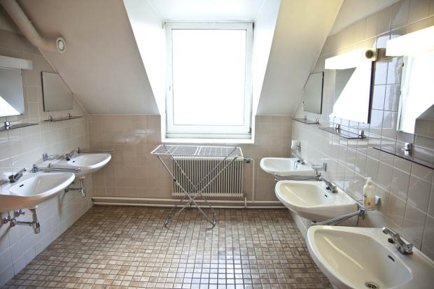 view of common bathroom